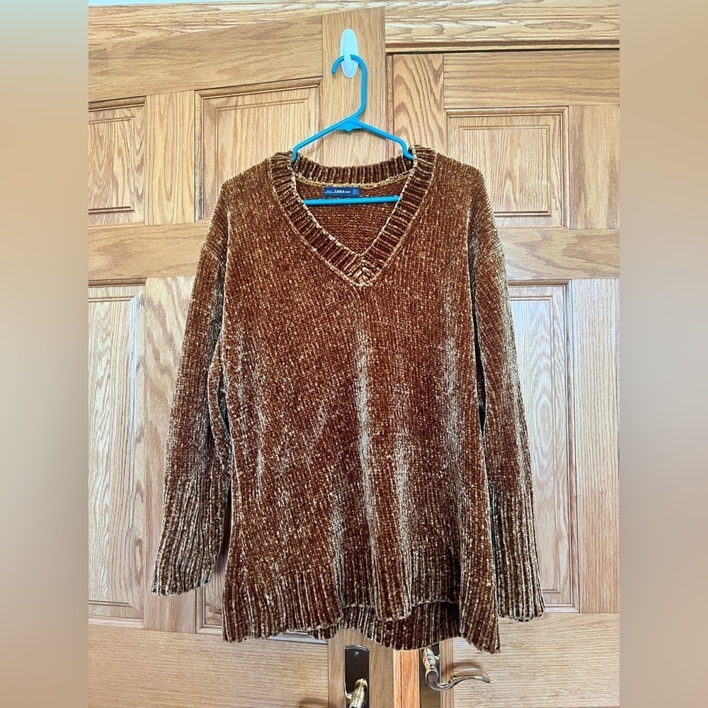 Zara Knit - Oversized Brown Chenille V-Neck Sweater
